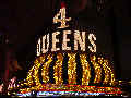 4 Queens