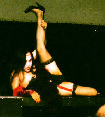 Floor Show (Brad) -- Bill Ung