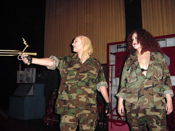 Apr05-111.jpg